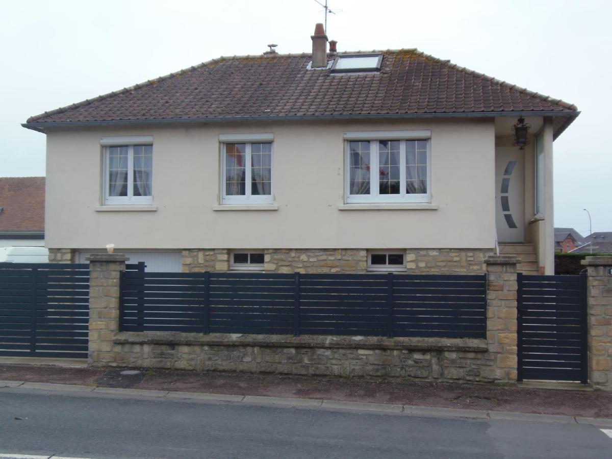 Maison De Vacances Grandcamp-Maisy Exteriör bild